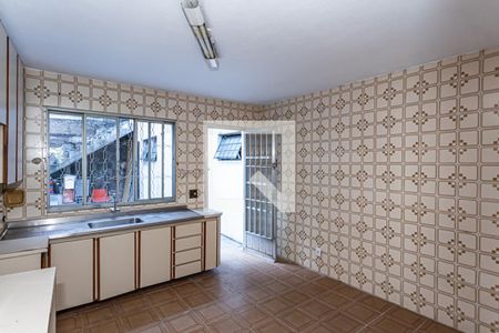 Casa para alugar com 120m², 3 quartos e 2 vagas Casa para alugar com 120m², 3 quartos e 2 vagasCozinha