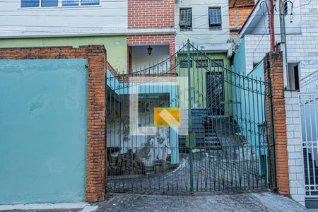 Casa para alugar com 120m², 3 quartos e 2 vagas Casa para alugar com 120m², 3 quartos e 2 vagasFachada