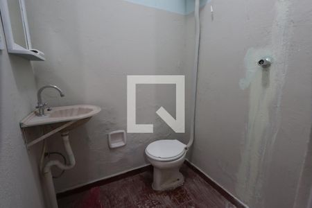 Banheiro de casa para alugar com 1 quarto, 80m² em Chácara Belenzinho, São Paulo