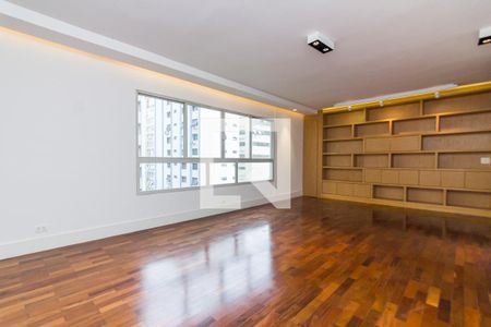 Sala de apartamento para alugar com 4 quartos, 170m² em Cerqueira César, São Paulo