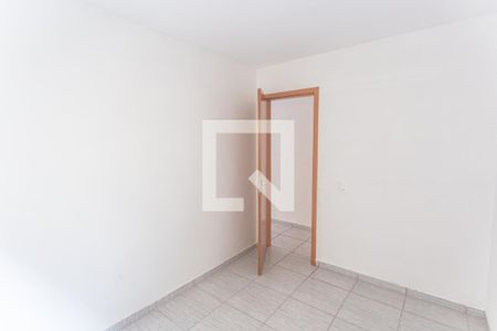 Quarto 2 de apartamento para alugar com 2 quartos, 51m² em Eymard, Belo Horizonte