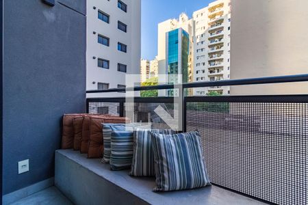 Varanda de apartamento à venda com 1 quarto, 54m² em Pinheiros, São Paulo