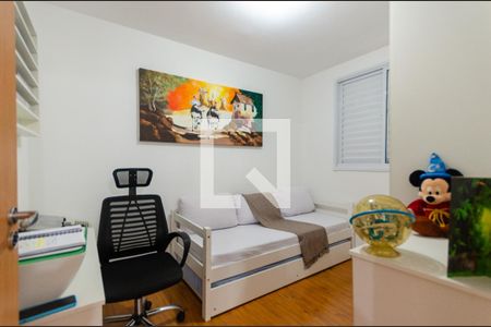 Quarto 2 de apartamento para alugar com 2 quartos, 45m² em Jardim Iris, São Paulo