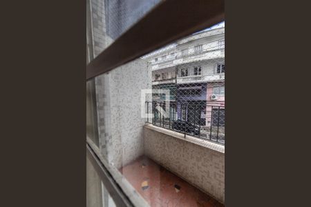 Apartamento à venda com 95m², 2 quartos e 1 vagaVaranda