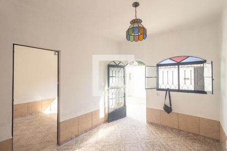 Sala de casa para alugar com 2 quartos, 115m² em Campo Grande, Rio de Janeiro