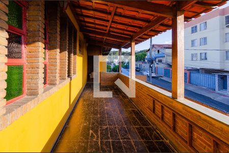 Casa à venda com 250m², 4 quartos e 3 vagasVaranda