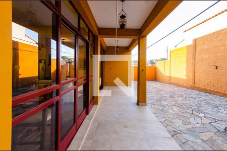 Casa à venda com 250m², 4 quartos e 3 vagasÁrea externa