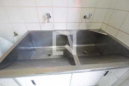 Casa para alugar com 370m², 5 quartos e 4 vagasÁrea de Serviço