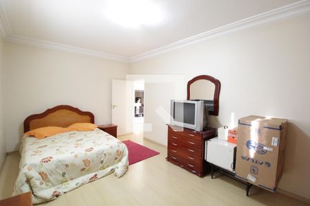 Casa para alugar com 370m², 5 quartos e 4 vagasQuarto 1