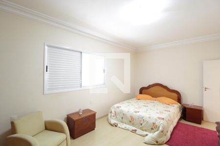 Casa para alugar com 370m², 5 quartos e 4 vagasQuarto 1