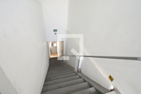 Studio para alugar com 35m², 1 quarto e sem vagaEscada