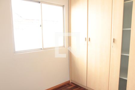 Apartamento para alugar com 66m², 3 quartos e 1 vagaQuarto 2
