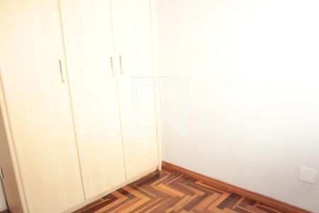 Quarto 1 de apartamento para alugar com 3 quartos, 66m² em Santa Amélia, Belo Horizonte