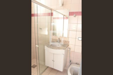 Apartamento para alugar com 66m², 3 quartos e 1 vagaBanheiro