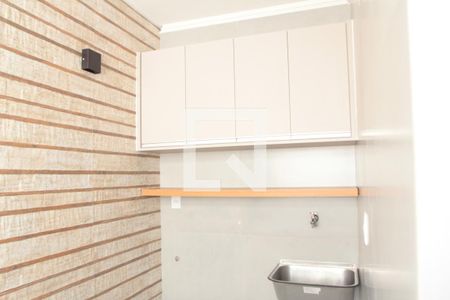 Apartamento para alugar com 66m², 3 quartos e 1 vagaÁrea de Serviço