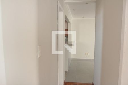 Corredor de apartamento para alugar com 3 quartos, 66m² em Santa Amélia, Belo Horizonte