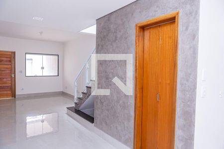 Sala de casa à venda com 3 quartos, 105m² em Jardim Ponte Rasa, São Paulo