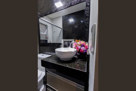 Banheiro da Suíte de apartamento para alugar com 2 quartos, 95m² em Parque Sao Luis, Taubaté