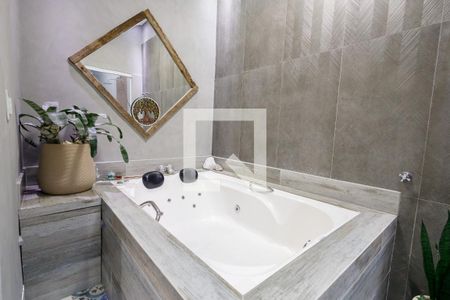 Apartamento para alugar com 95m², 2 quartos e 1 vagaSuíte - Hidromassagem 