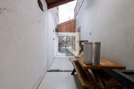 Apartamento para alugar com 95m², 2 quartos e 1 vagaQuintal