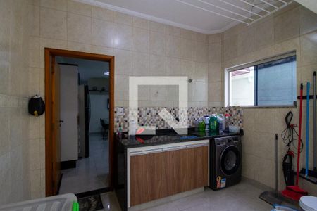 Casa à venda com 257m², 3 quartos e 3 vagasEspaço Gourmet / Área de Serviço