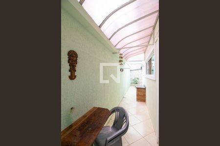 Casa à venda com 257m², 3 quartos e 3 vagasCorredor Externo