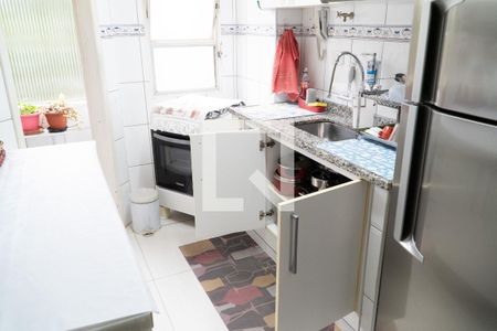 Cozinha de apartamento à venda com 2 quartos, 70m² em Vila Suzana, São Paulo