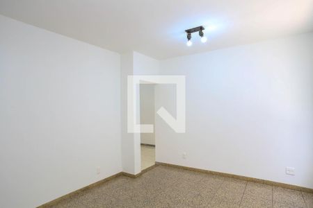 Sala de apartamento para alugar com 4 quartos, 110m² em Cidade Nova, Belo Horizonte