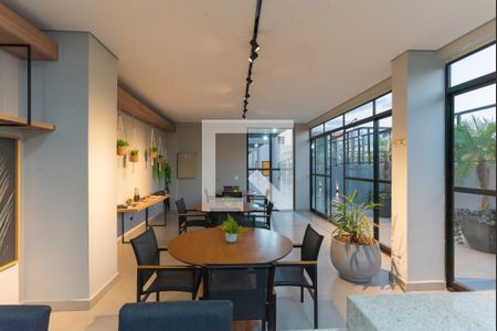 Apartamento para alugar com 34m², 1 quarto e 1 vaga Apartamento para alugar com 34m², 1 quarto e 1 vagaÁrea comum - Salão de festas