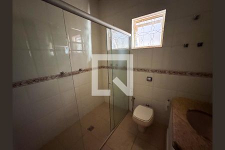 Casa à venda com 222m², 3 quartos e 2 vagasBanheiro do Quarto 3