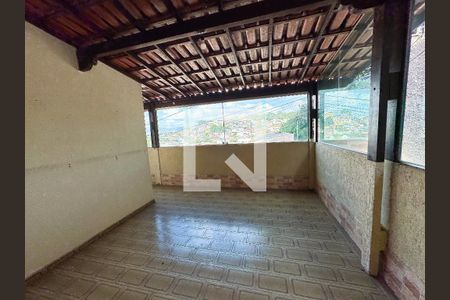 Casa à venda com 222m², 3 quartos e 2 vagasÁrea comum