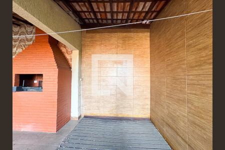 Casa à venda com 222m², 3 quartos e 2 vagasÁrea comum