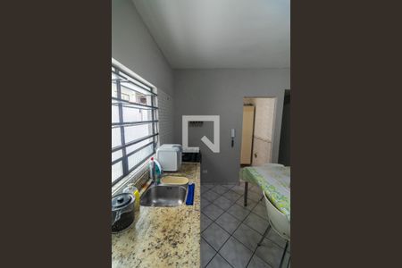 Cozinha de apartamento para alugar com 2 quartos, 100m² em Jardim Santa Maria, São Paulo