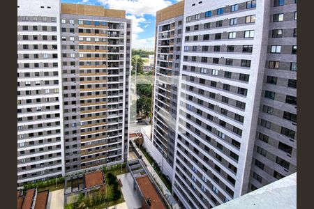 Vista Sala/Cozinha de apartamento para alugar com 1 quarto, 24m² em Butantã, São Paulo