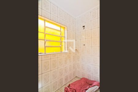 Casa à venda com 200m², 2 quartos e 3 vagas Casa à venda com 200m², 2 quartos e 3 vagasBanheiro de Serviço