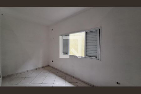Quarto de casa para alugar com 2 quartos, 80m² em Guilhermina, Praia Grande
