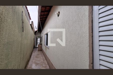 Casa para alugar com 80m², 2 quartos e 2 vagas Casa para alugar com 80m², 2 quartos e 2 vagasQuintal