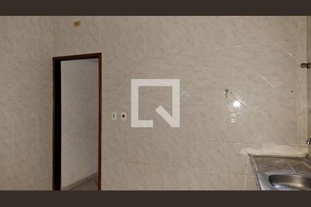 Casa para alugar com 80m², 2 quartos e 2 vagas Casa para alugar com 80m², 2 quartos e 2 vagasCozinha