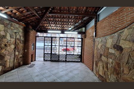 Sala vista de casa para alugar com 2 quartos, 80m² em Guilhermina, Praia Grande