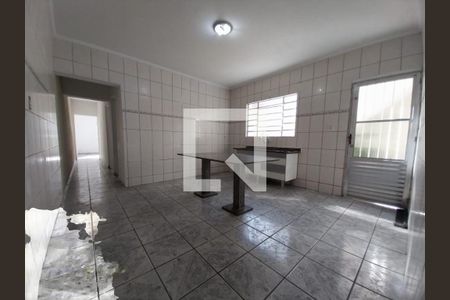 Casa à venda com 175m², 3 quartos e 3 vagasCozinha