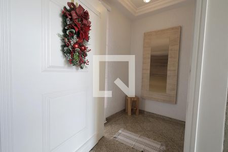 Hall de entrada de apartamento à venda com 4 quartos, 272m² em Vila Assunção, Santo André