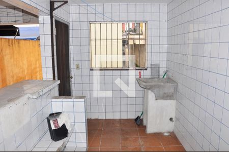 Casa à venda com 90m², 2 quartos e 1 vagaÁrea de Serviço