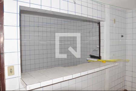 Casa à venda com 90m², 2 quartos e 1 vagaÁrea de Serviço