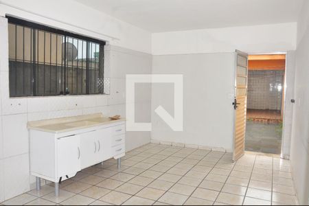 Casa à venda com 90m², 2 quartos e 1 vagaCozinha