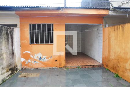 Casa à venda com 90m², 2 quartos e 1 vagaQuintal