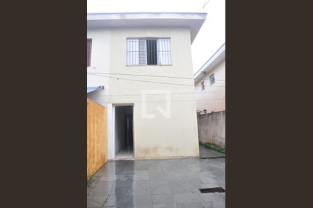 Casa à venda com 90m², 2 quartos e 1 vagaQuintal