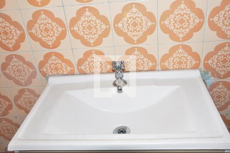 Casa à venda com 90m², 2 quartos e 1 vagaBanheiro 01