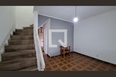 Sala de casa para alugar com 2 quartos, 98m² em Tupi, Praia Grande