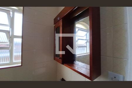 Casa para alugar com 98m², 2 quartos e 2 vagasBanheiro 1