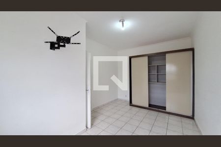 Casa para alugar com 98m², 2 quartos e 2 vagasQuarto 2